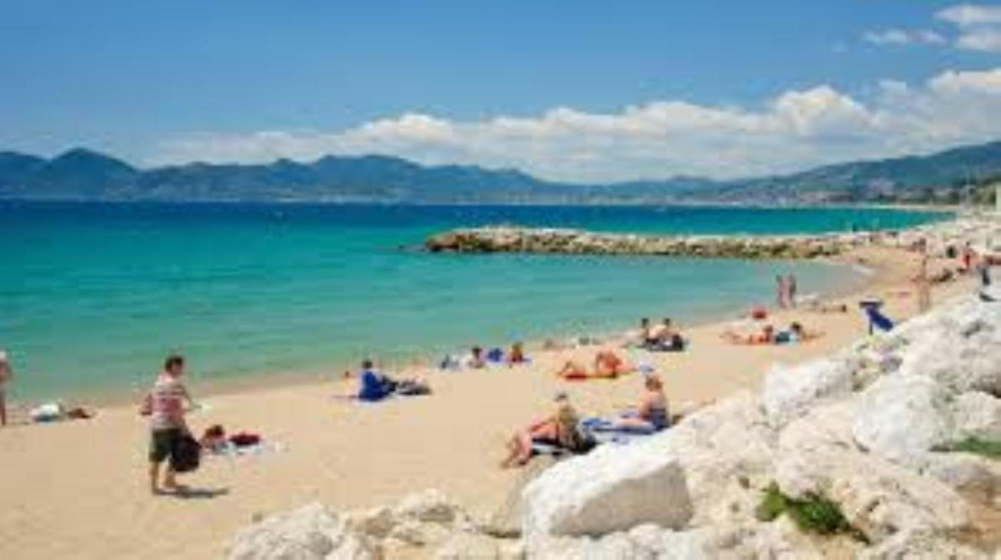 Le Castille - A Deux Pas Des Plages Cannes Bagian luar foto